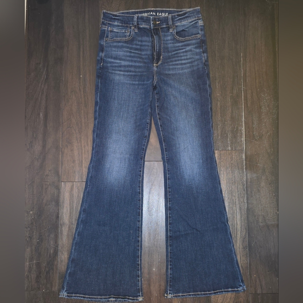 NWOT American Eagle Outfitters Dark Denim Flare Bell Bottom Jeans Size 10